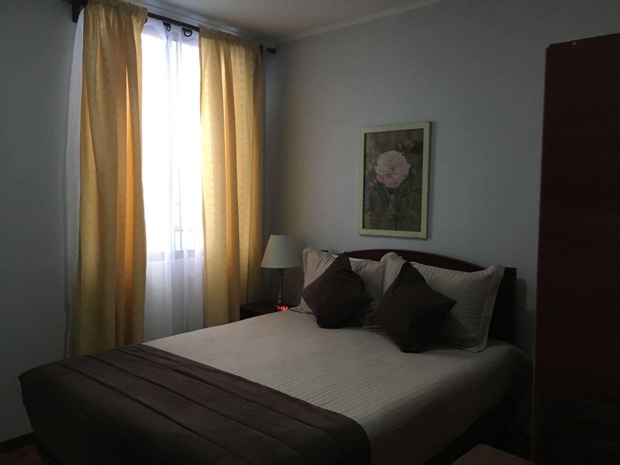 Residencial Universitaria Сантяго Екстериор снимка